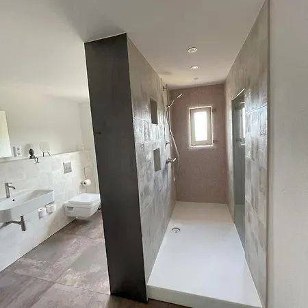 Landquartier - La Primera Durrrohrsdorf