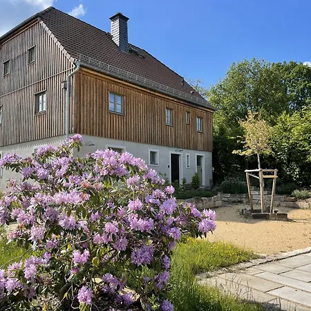 Landquartier - La Primera * Durrrohrsdorf