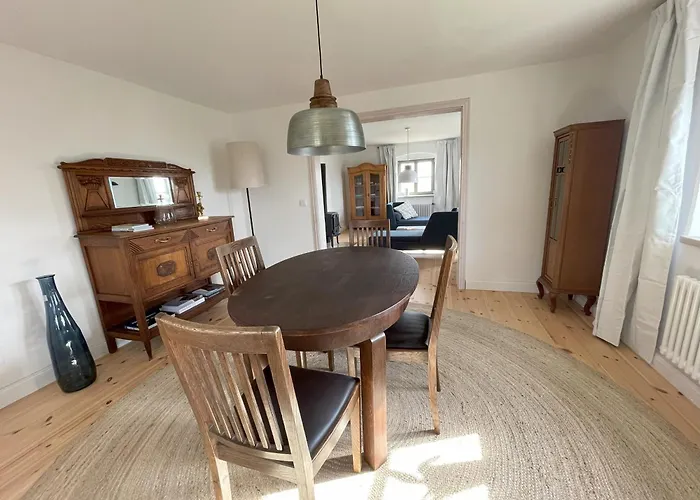 Landquartier - La Primera アパート