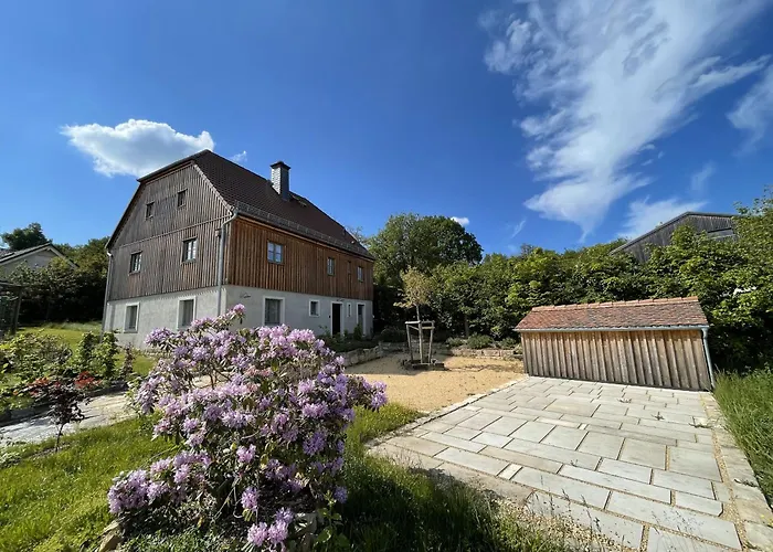 Landquartier - La Primera *